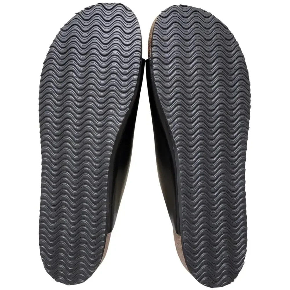 Eastland men slip